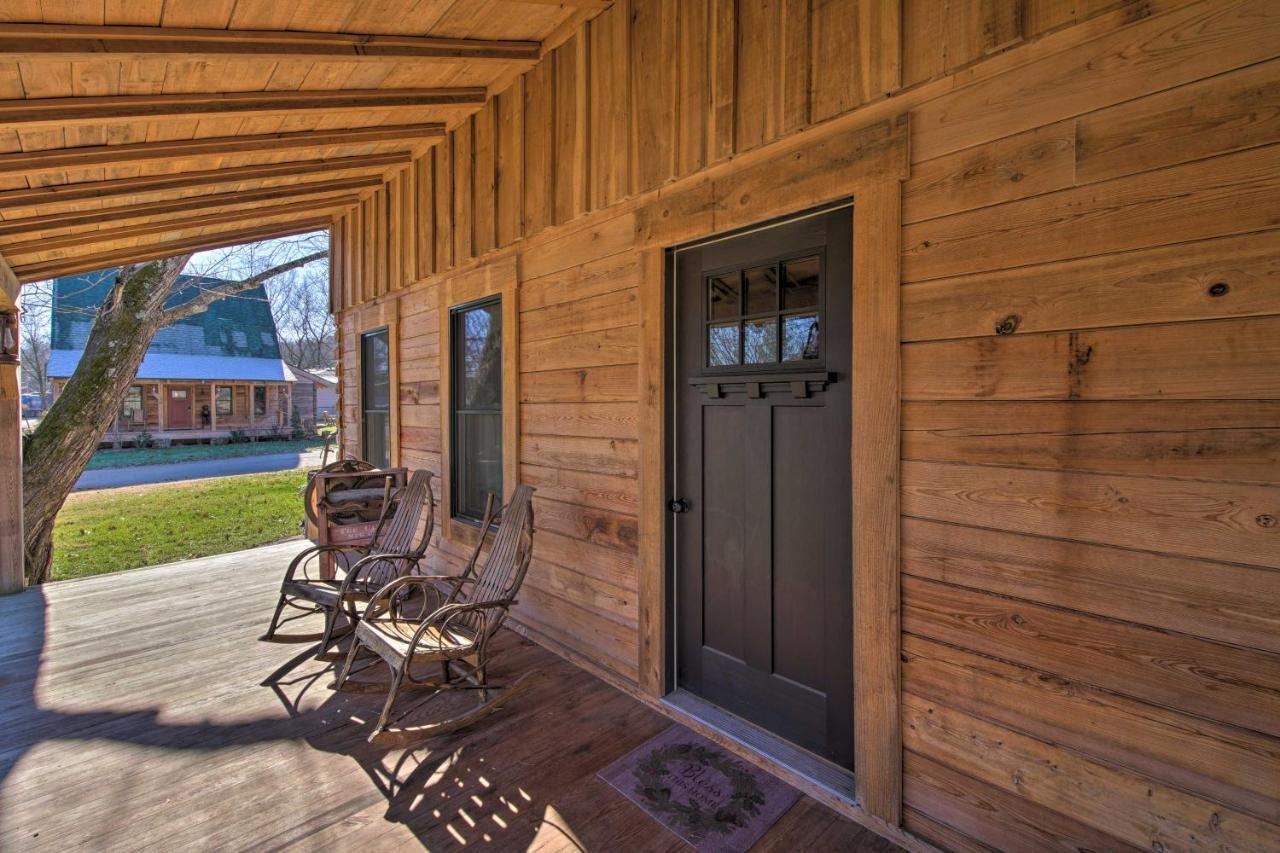 Quiet Hollister Cabin Walk To Lake Taneycomo Екстериор снимка