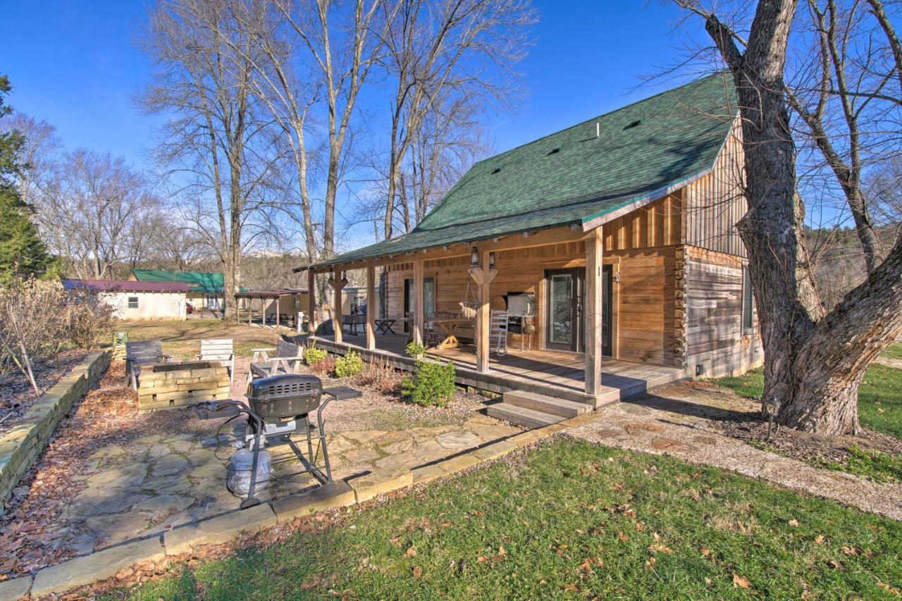 Quiet Hollister Cabin Walk To Lake Taneycomo Екстериор снимка